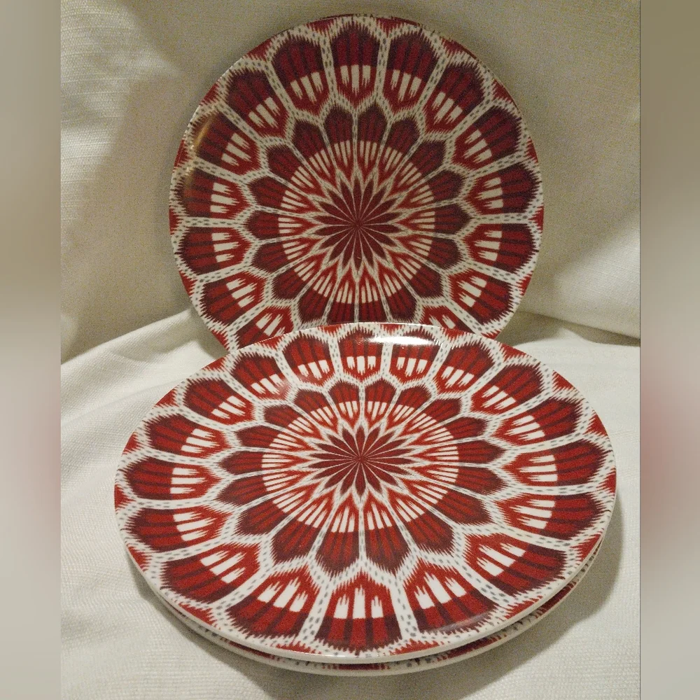 Williams Sonoma Schumacher Red & White Ikate Mandala Design Dinner Plates